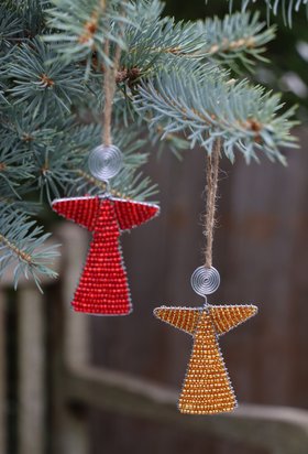 Anhänger ENGEL 9 cm aus Draht & Perlen
