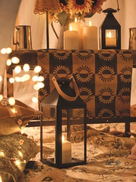 Warm Summer Evening with Glowing Lanterns and Starburst LED Lights