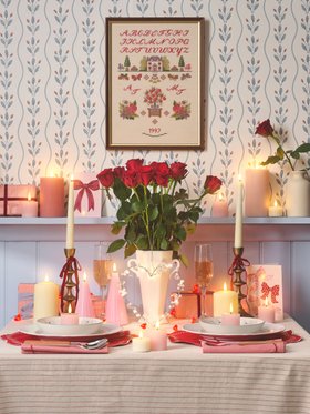 Valentines Day Dining Table Inspiration with TruGlow® Candles