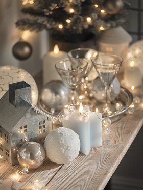 Snowy Christmas Table Display