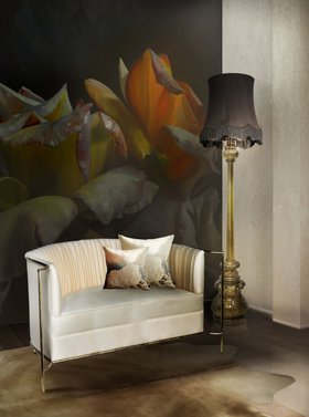 Living Room | cosy reading corner in art deco style with Desire curvy white sofa, Lotus floor lamp, nature-inspired wallpaper, and cushion