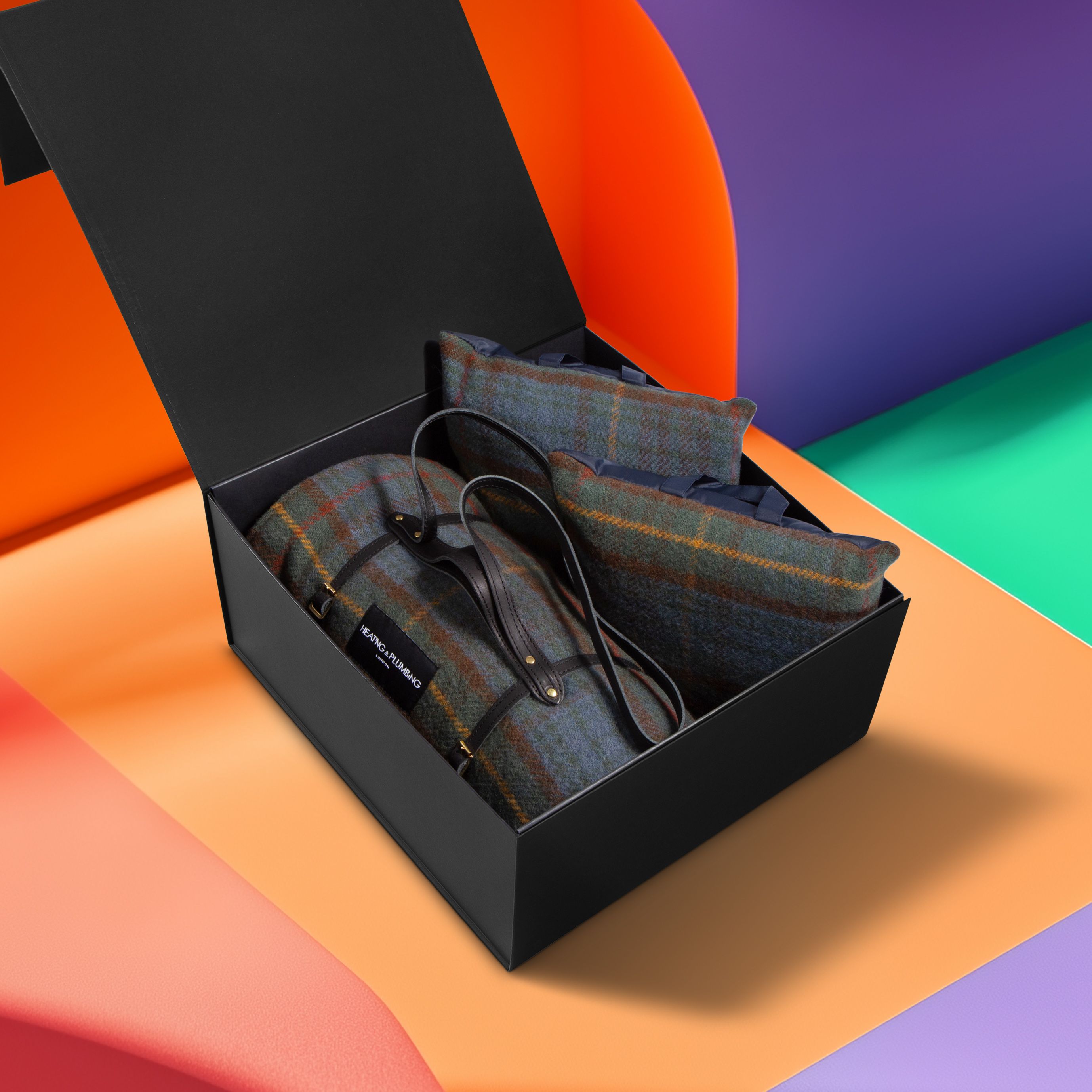 Heating & Plumbing London - The Classic Hunting Lodge Picnic Perfect Set