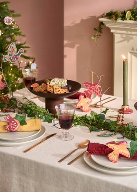 Annie Sloan Christmas 2026 Tree And Table
