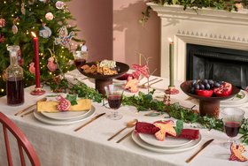 Annie Sloan Christmas 2026 Tree Decoration And Table with tree