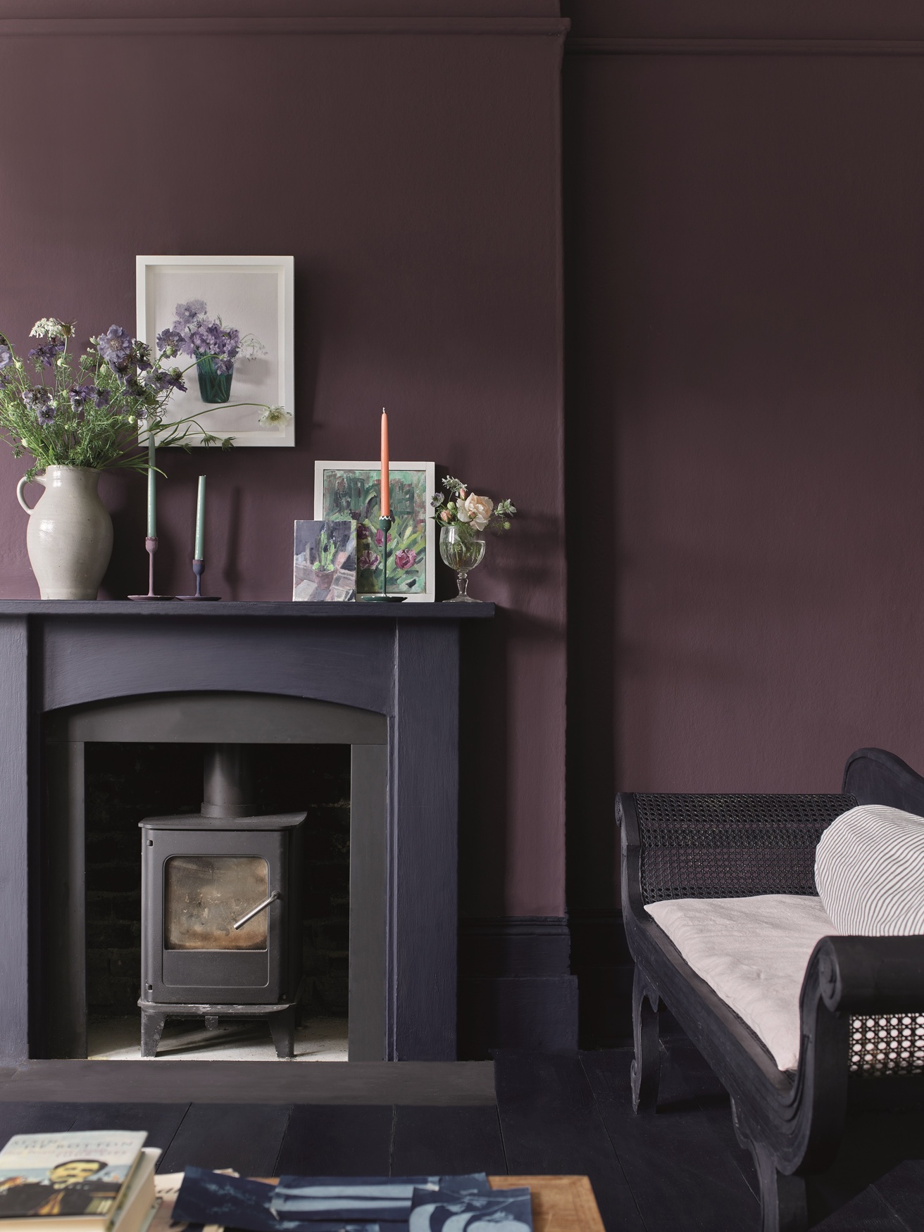 Annie Sloan - Living Room - Wall Paint in Tyrian Plum, Satin Paint in Oxford Navy, Chalk Paint in Oxford Navy, Ticking in Graphite, Linen Union in Antoinette + Old White - Lifestyle - Portrait