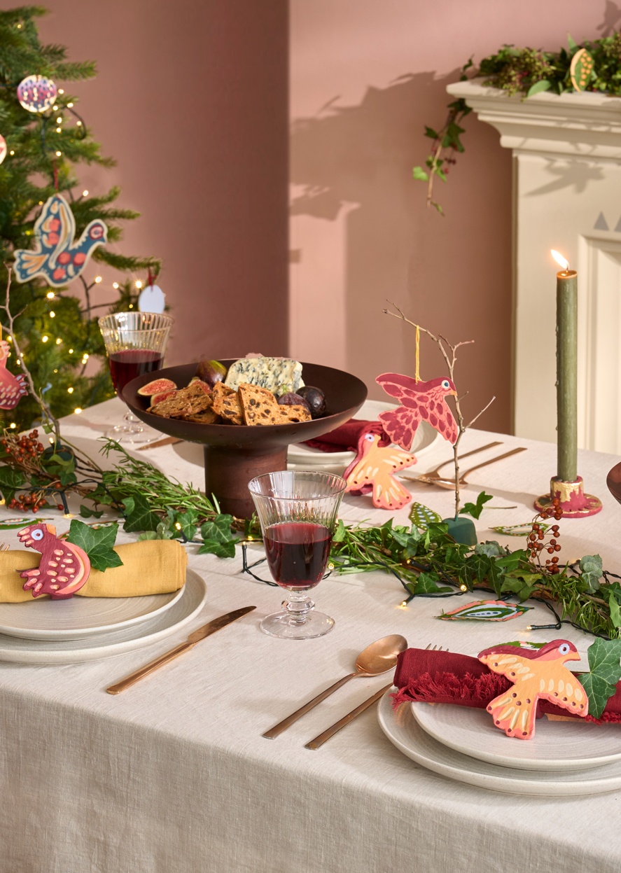 Annie Sloan Christmas 2026 Tree And Table