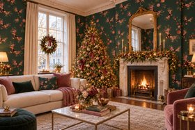 Christmas Bee Bloom Velvet Green Wallpaper