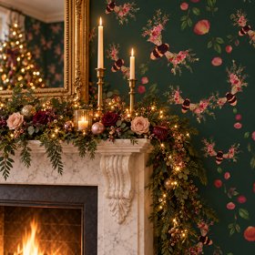 Christmas Bee Bloom Velvet Green Wallpaper