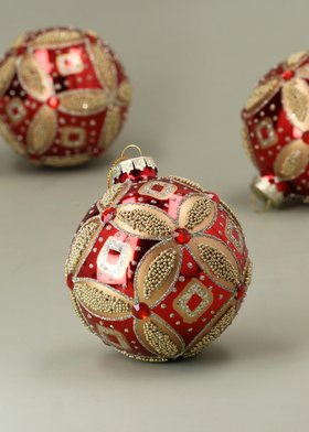 END SEP '25: Red/Gold Beaded Trellis w Jewel Glass Ball, £4.99