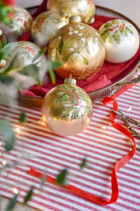 SEP '26: Assorted Botanical Decorations, from £4.99
