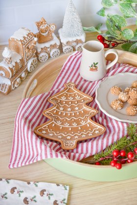SEP '26: Kitchen-scaping, Ceramic Gingerbread Tree Plate, £12.49