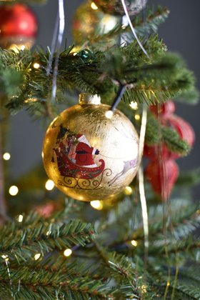 SEP '26: Large Gold Foil Nostalgia Sleigh Glass Bauble, £7.49
