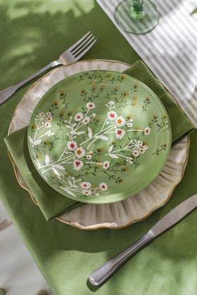 Green Wild Daisy Side Plate, £11.99