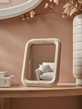 COX&COX Beaded Whitewashed Photo Frame 1150821