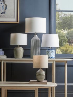 COX&COX FRENCH BLUE LIGHTING SHOT