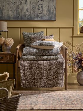 COX & COX Collette Bedspread - Taffy 1850957
