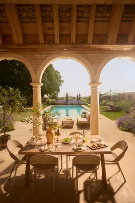 Mora Dining Set 1551494