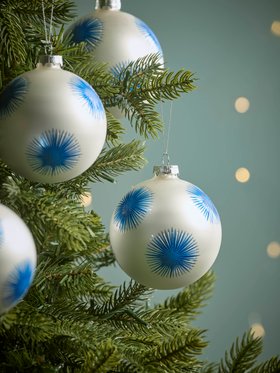 COX&COX Four Large Midnight Starburst Glass Baubles 1050807