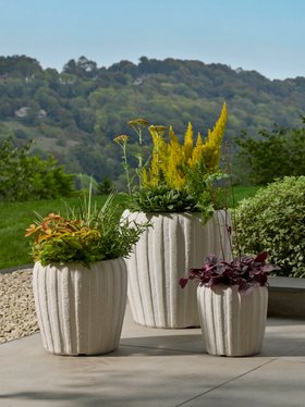 COX&COX Three Duneform Planters - Clay 1552108