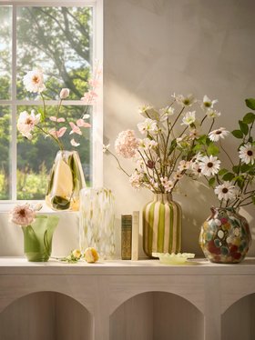COX&COX Vases and Flowers