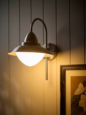 COX&COX Metro Opal Dome Outdoor Wall Light 1352169