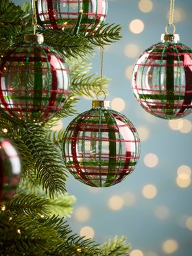 COX&COX Six Tartan Embellished Baubles 1053618