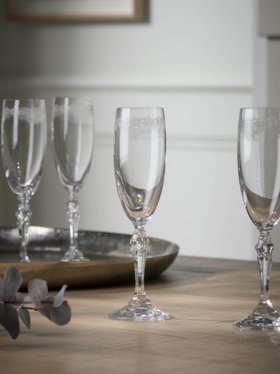 COX&COX Four Filigree Crystal Champagne Glasses 1154613