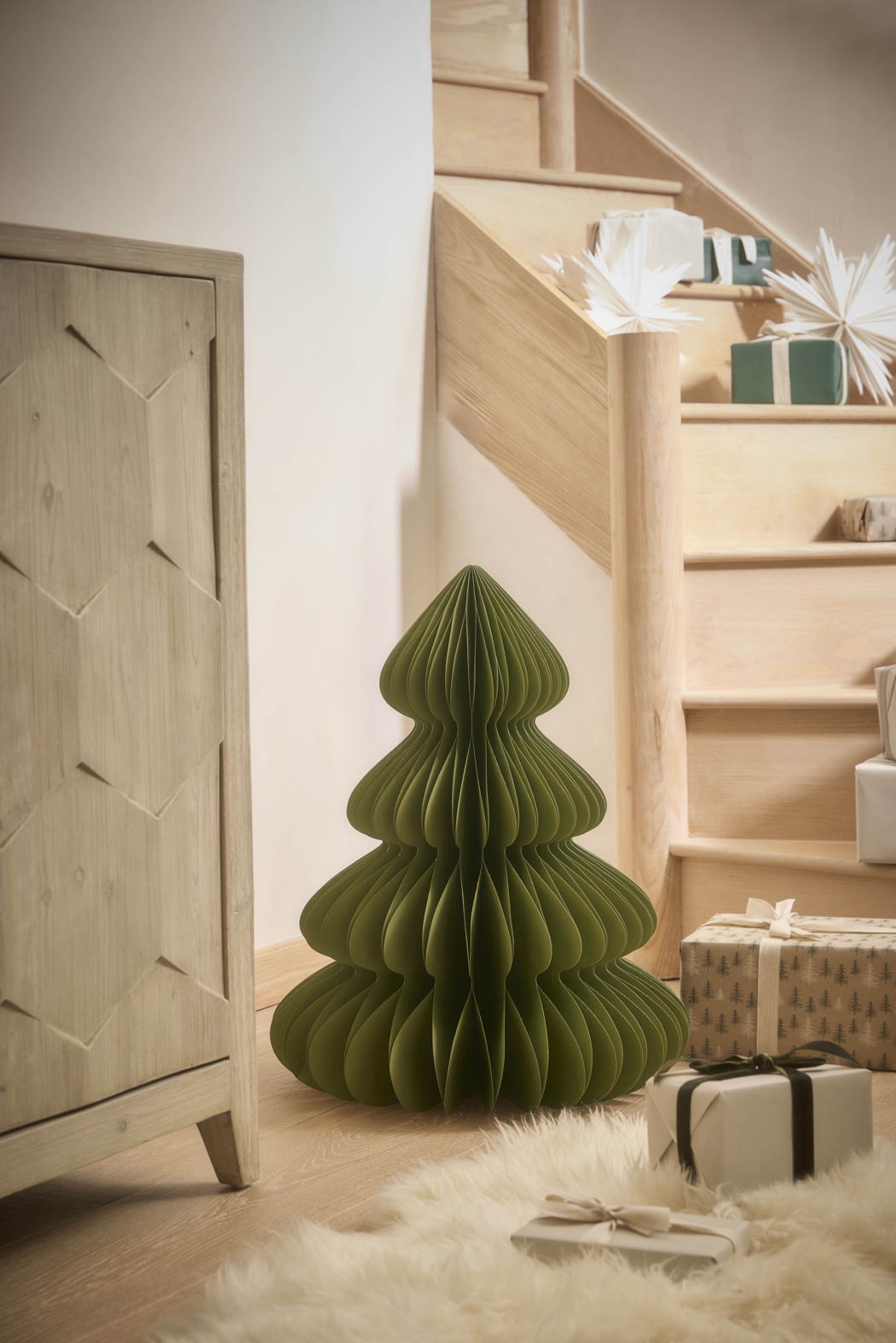 COX & COX Supersized Honeycomb Paper Tree - Spruce - 60cm
