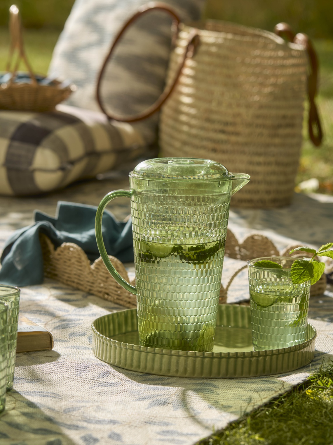 COX&COX Geometric Acrylic Jug & Tumbler Set 1552120