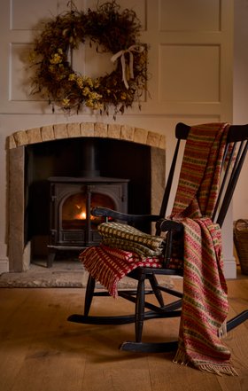 MOON, Pure Wool Throws (2)