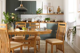 Townhouse Dining Set - Country Dining - Landscape