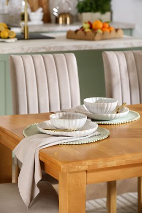 Spring Living - Highbury Oak Dining Table With Salisbury Chairs - Alt 1