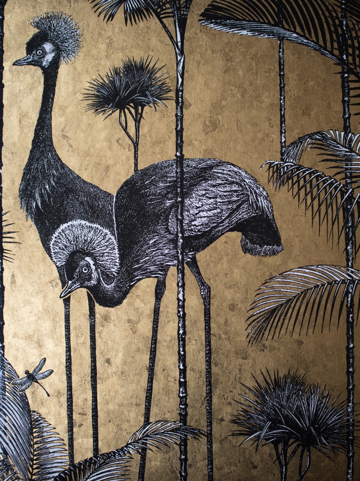 DIVINE SAVAGES CRANE FONDA 'GOLD LEAF' WALLPAPER LIFESTYLE Copy