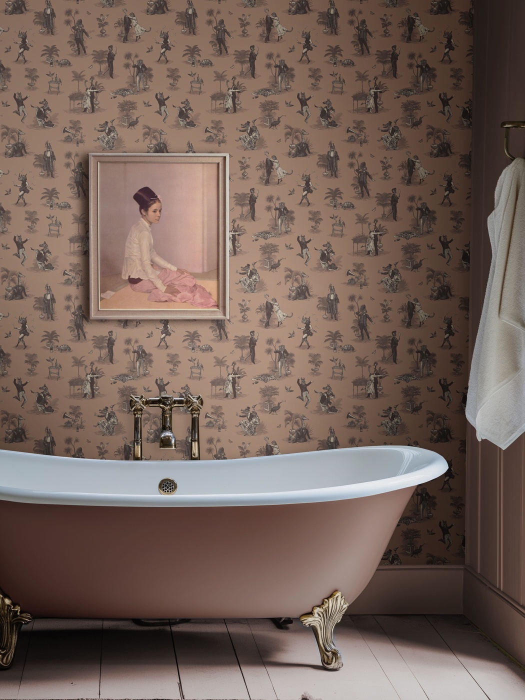 DIVINE SAVAGES SAFARI SOIREE 'MUSHROOM' WALLPAPER LIFESTYLE