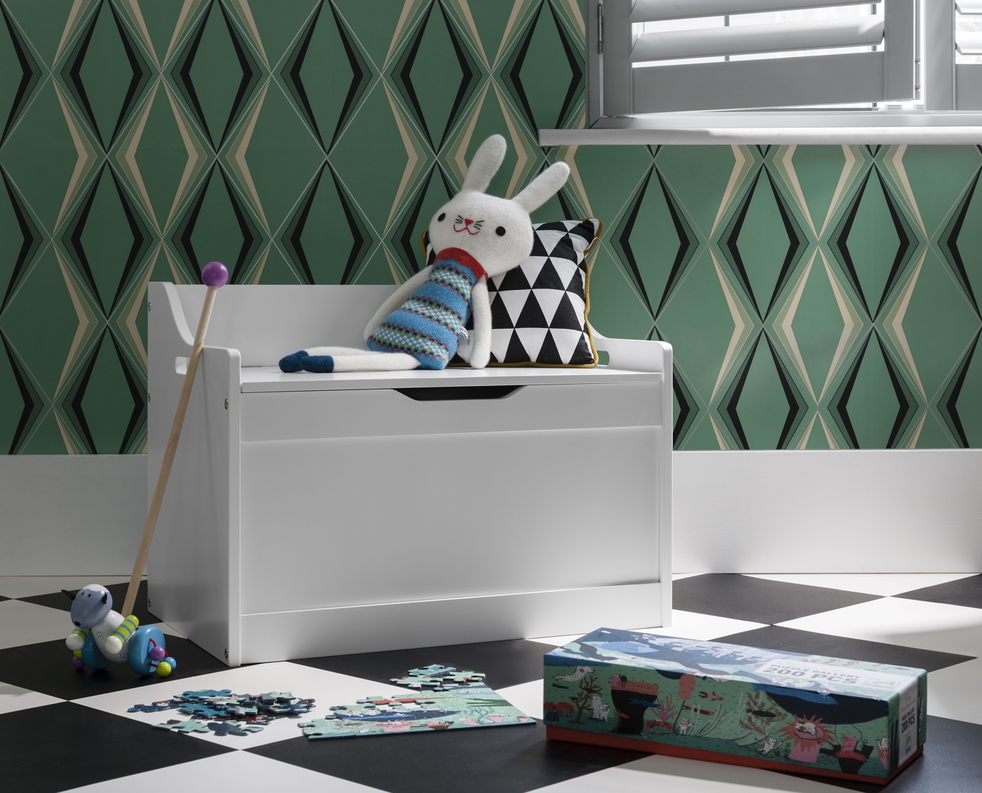 Lola Toy Box Toy Storage Organiser in Classic White