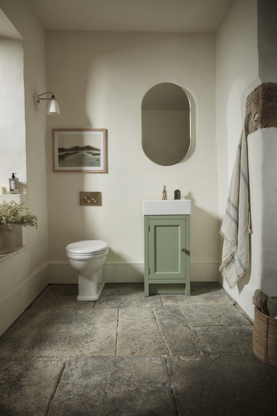 Hampton 400 Claokroom Vanity Unit - Matt Sage Green