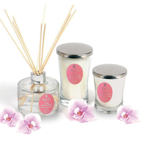 Pink Grapefruit Scented Candles and 250 ml Reed Diffuser