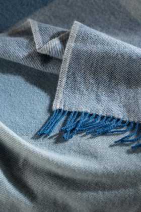 Blue/Cream Pure Wool Block Colour Check Throw