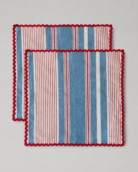 MINDTHEGAP Accessories, ENCHANTED TRANSYLVANIA, NOCHRICH NAPKIN SET, Portrait