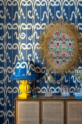 MINDTHEGAP Wallpaper, TRANSYLVANIAN RHAPSODY Anniversary Collection, ELYSIA IKAT Celestial Wallpaper, Lifestyle Portrait