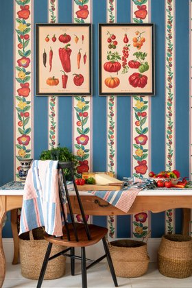 MINDTHEGAP Wall Art, TRANSYLVANIAN RHAPSODY, PLATE I 45x60cm FA14021 Lifestyle Portrait