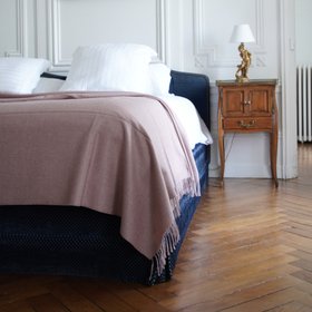 Emma 100% Baby Alpaca Wool Cosy Blanket Wrap in Light Rose