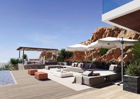 Le Mirage Mansion | Outdoor Lounging