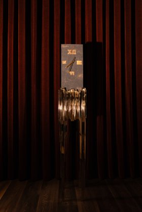 LUXXU x Silestone® by Cosentino: Empire Clock