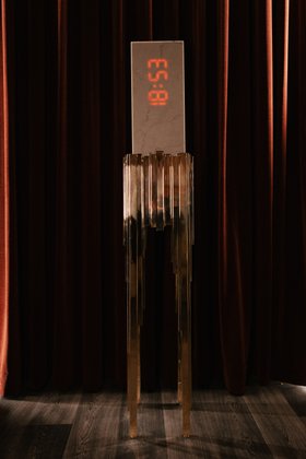 LUXXU x Silestone® by Cosentino: Empire Clock