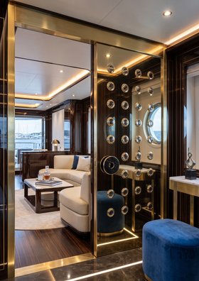 Inscape Collection | Monocles Door