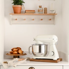 ProCook Cream Stand Mixer