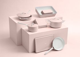 ProCook Soho Cookware and Bakeware Sets in Dusky Pink