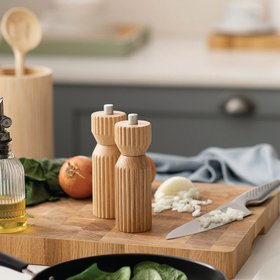 ProCook Ash Wood Ribbed Salt Or Pepper Mill