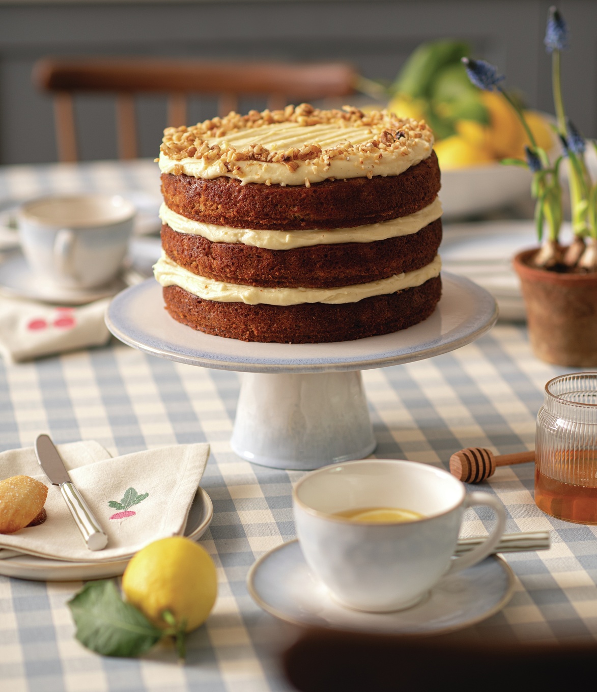 ProCook SS26 Amalfi Stoneware Cake Stand, £30